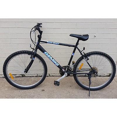 Gemini Echo Beach Mountain Bike