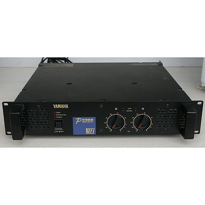 Yamaha P3200 Power Amplifier