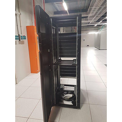 EMC Greenplum Data Computing Appliance Rack