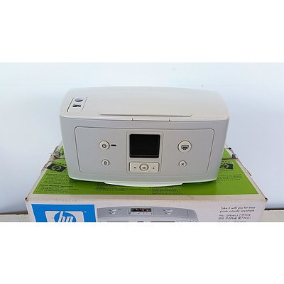 HP Photosmart 335 Compact Photo Printer