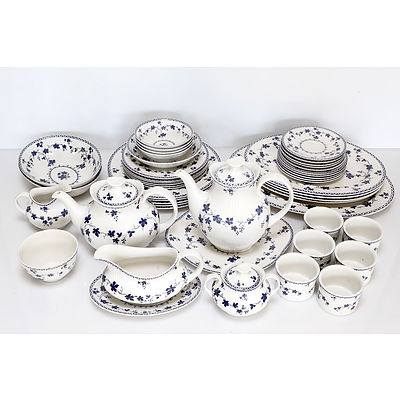 Royal Doulton Yorktown China Dinner Service