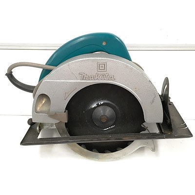 GMC Table Saw, GMC Belt and Disc Sander and Makita Circular Saw