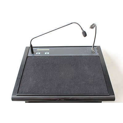 Lectrum Lectern With Microphone