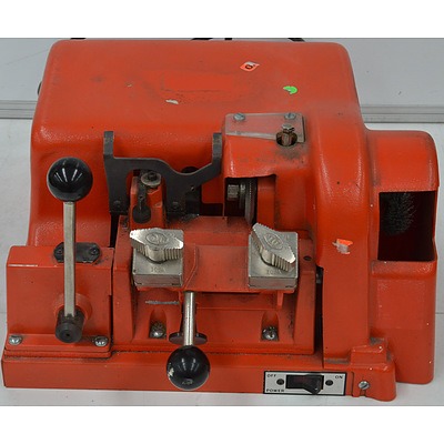 Ilco Key Cutting Machine