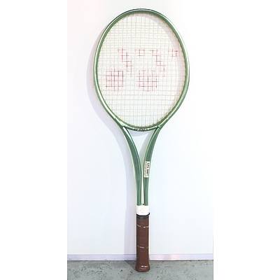 Giant Yonex Display Tennis Racquet - Lot 942105 | ALLBIDS