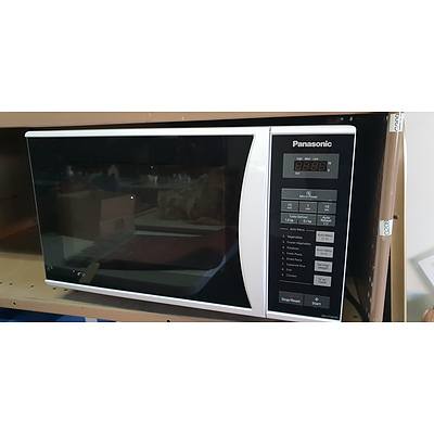 Panasonic NN-ST342W 800W Microwave