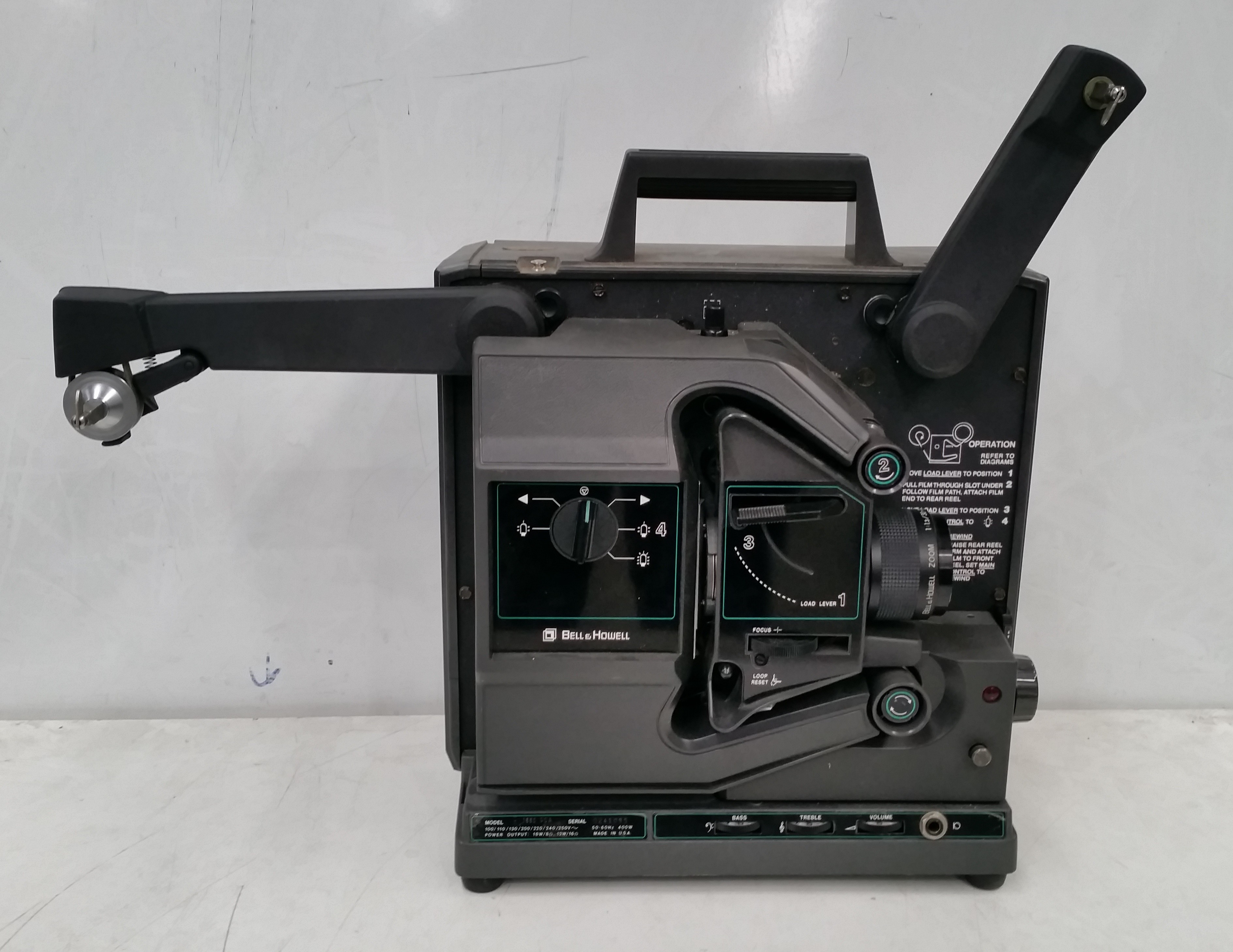 Bell Howell 1680 GSA 16MM Filmosound - Lot 993938 | ALLBIDS