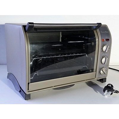 Breville Convection Oven Model B0V550 - 1500W - RRP=$250.00 when new
