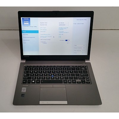 Toshiba Portege Z30-A 13-Inch Core i5 (4300U) 1.90GHz Laptop w/ Docking Station