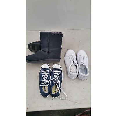 Bulk Lot of Brand New Unisex Shoes - RRP $200
