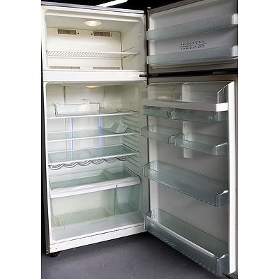 Westinghouse Virtuoso 520 Litre Fridge/Freezer