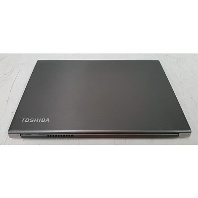 Toshiba Portege Z30-A 13-Inch Core i5 (4300U) 1.90GHz Laptop & Docking Station