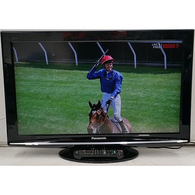 Panasonic TH-L32S10A 32 Inch LCD HD Television and Panasonic DMR-XW380 PVR/DVD Player