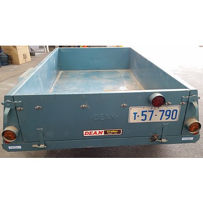 Dean Farm Equipment 7 x 4 Box Trailer