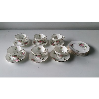 Royal Albert "Lily Of The Valley" English Bone China Part Tea Set