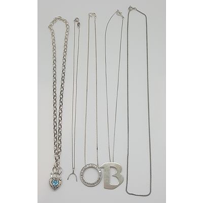 Quantity of Assorted Sterling Silver Jewellery