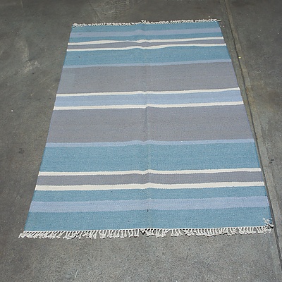 Hand Woven Wool Rug and Iniut Style Matt