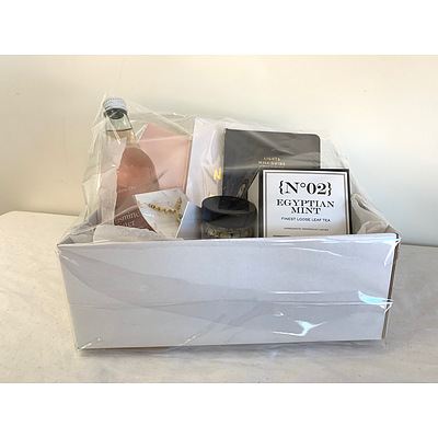 Ladies Hamper from The Beautique
