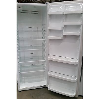 Fisher and Paykel 450 Litre Upright Refrigerator