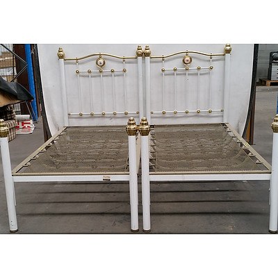 Pair of Vintage Single Beds with Painted Porcelain Medallions and Brass Finials