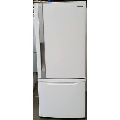 Panasonic 420 Litre Inverter Refrigerator with Bottom Mount Freezer