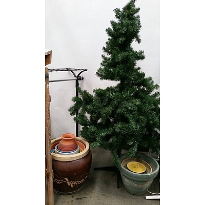 Selection of Homeware and Gardenware - Lot of 18