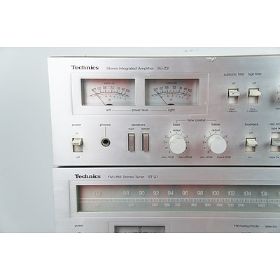 Vintage Technics Stereo System with Speakers