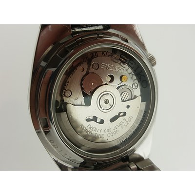 Watch - Seiko 5 Automatic Day and Date