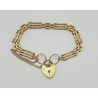 9ct Gold Gatelink Bracelet with Heart Padlock