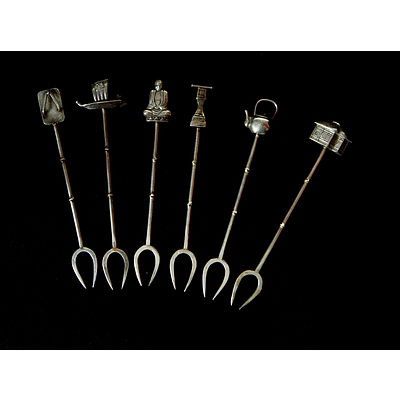 Oriental Stirling Tableware. Incl six Japanese motif cocktail forks & pair of torii gate salt shakers