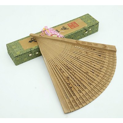 Large Group of Ceramic Items, Tableware, Ornaments and Decorative Display Items Including Haung China and More