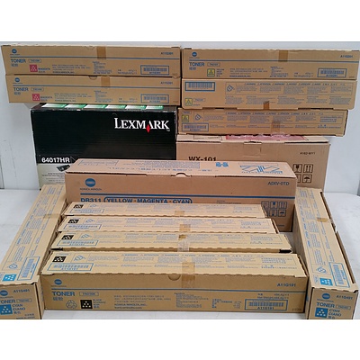 Lexmark and Konica Minolta Genuine Toner Cartridges,  Waste Toner Box and Drum Unit-  Lot of 14