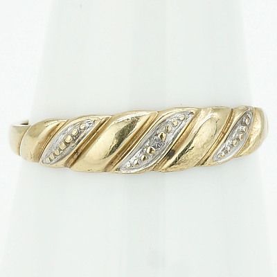 9ct Yellow Gold Dress Ring With One Single Cut Diamond