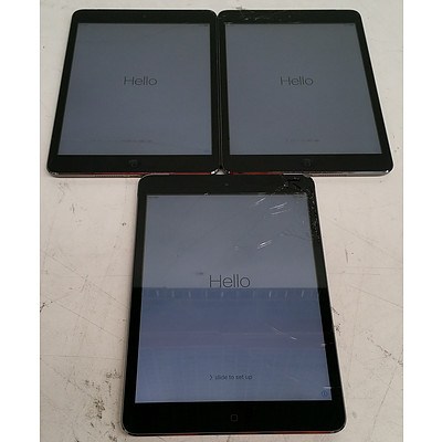 Apple (A1455) 7.9-Inch GSM 16GB iPad Mini - Lot of Three