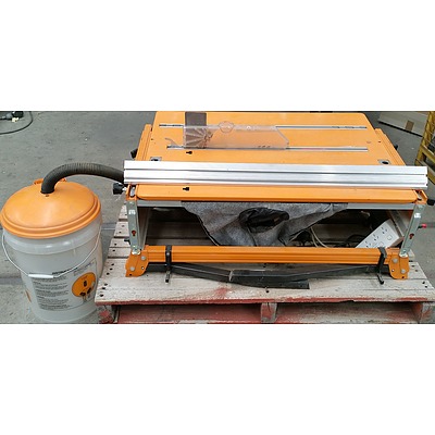 Triton TSA001 235mm Precision Power Circular Saw with Triton Series 2000 Workcentre