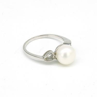 Sterling Silver Ring With Button Shaped Fresh Water White Pearls 9mm