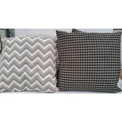 Lounge/Chair Cushions - Lot of Six