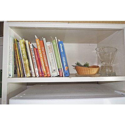 Entire Miscellaneous Contents from the Kitchen Cupboards, Drawers, Benchtop Etc