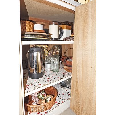 Entire Miscellaneous Contents from the Kitchen Cupboards, Drawers, Benchtop Etc