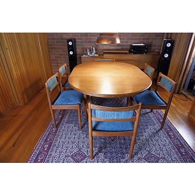 Fine Quality Persian Senneh Kilim