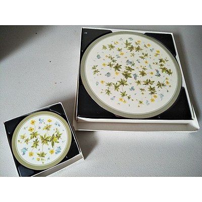 Set of 6 round placemats and coasters ""Floral Lace"" by Pimpernel