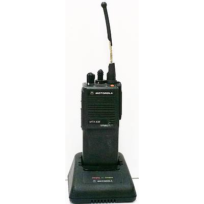 Motorola Radius MTX 838 2-Way Radio