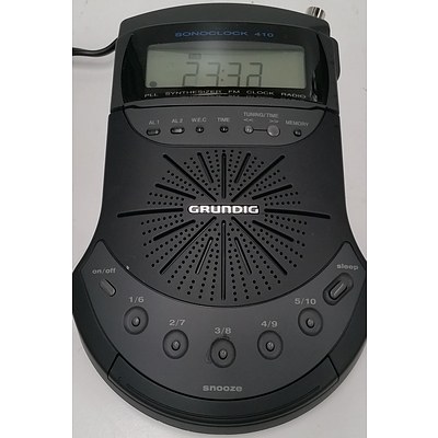 Grundig Electronic FM Clock Radios - Lot of 20