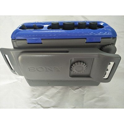 SONY sports walkman (cassette radio) with SONY ear buds in separate case (MINT CONDITION & WORKING)