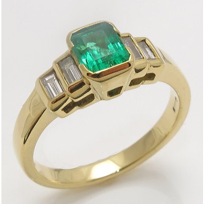 18ct Gold Emerald & Diamond Ring