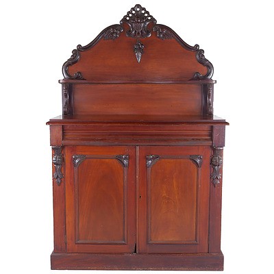 Australian Cedar Chiffonier, 4th Quarter of the 19th Century