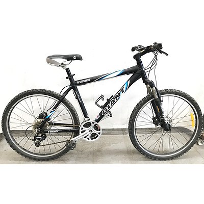 Giant Yukon 24 Speed Mountain Bike