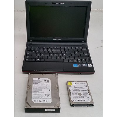Samsung (N145 Plus) Atom CPU 10-Inch Laptop & 2 x Assorted SATA Hard Drives