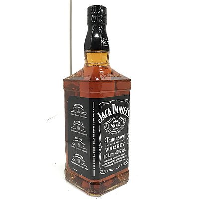 Jack Daniel's Old No.7 Tennessee Whiskey 1 Litre Bottle