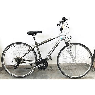 Giant Cypress SE 24 Speed Hybrid Bike